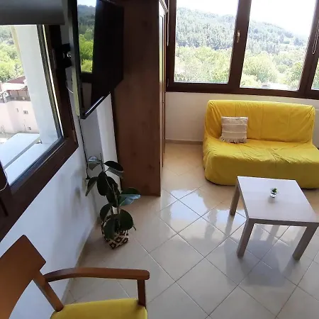 Studio Acropolis Serres Next To Center Exterior foto