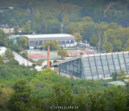 Studio Acropolis Serres Next To Center Exterior foto