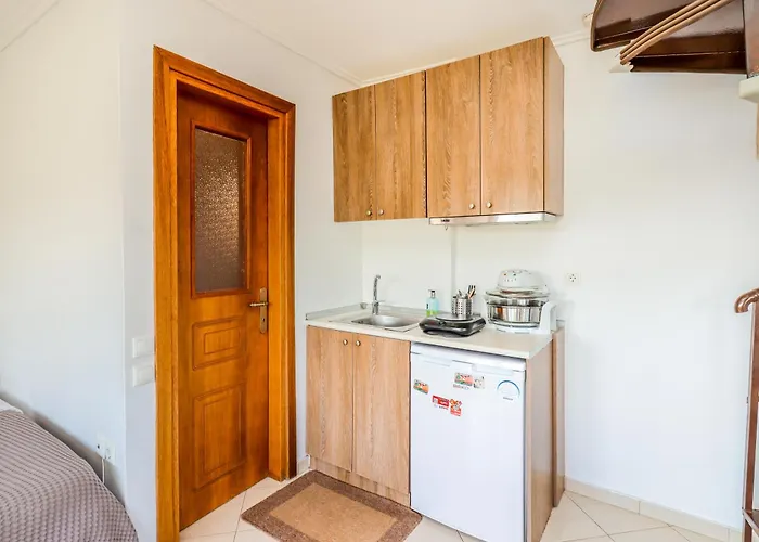 Studio Acropolis Serres Next To Center